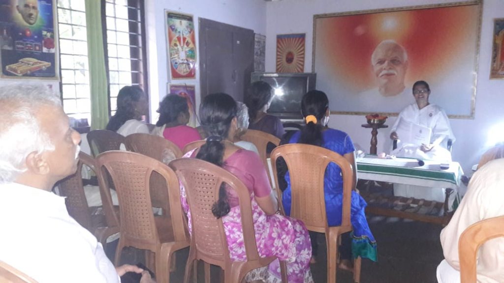 RAJAYOGA CLASS AT KANNAMBARIYARAM PADASHALA,PALAKKAD